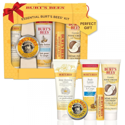 مجموعة أساسية مكونة من لوشن للجسم بالحليب والعسل للنساء من بيرتس بيز - 5 قطع -Essential Burt's Bees Kit By Burt's Bees 5 Pcs