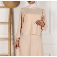 طقم تنورة وبلوزه للنساء لون بيج