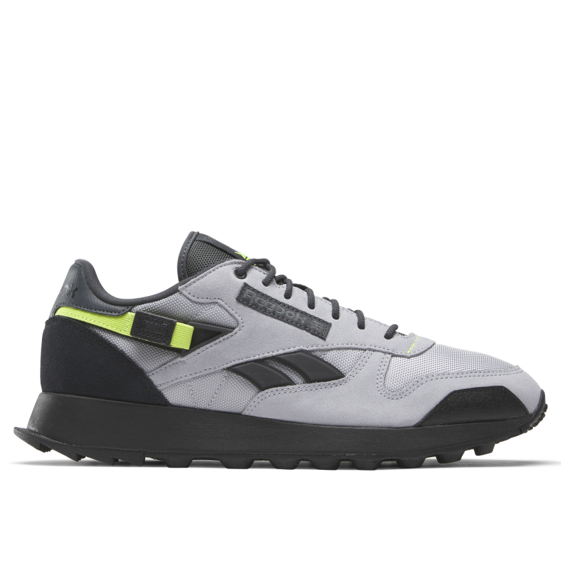 Reebok Mens' Classic Leather Shoes - حذاء ريبوك كلاسيك ليذر للرجال لون أسود ورمادي