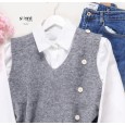 فيست صوف لون سكني مع قميص أبيض للنساء من Sami Boutique