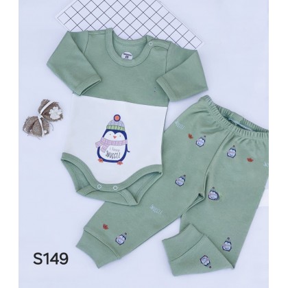 طقم بيبي قطعتين رسمة بطريق لون أخضر