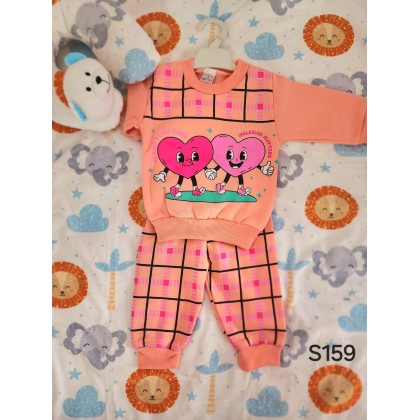 بيجامة بناتي بتصميم قلب لون مشمشي