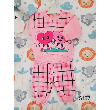 بيجامة بناتي بتصميم قلب لون زهري