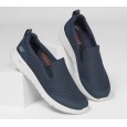 حذاء سكيتشرز جو ووك ماكس للرجال لون كحلي ونعل أبيض- Skechers Men's GOwalk Max - Clinched Shoes