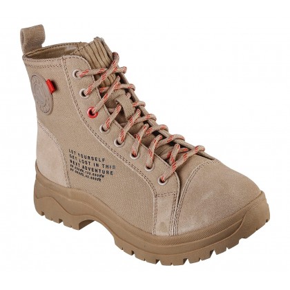 Skechers Women's BOBS Broadies - Combat Cutie Shoes - حذاء سكيتشرز بوبس برودز للنساء لون بيج