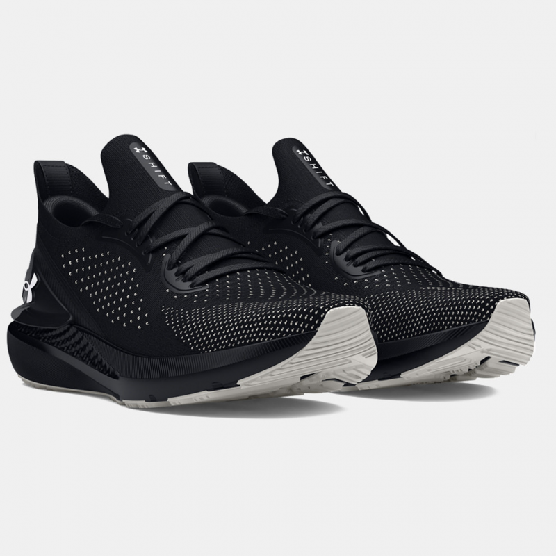 حذاء اندر ارمور شيفت للرجال لون أسود -Under Armour Mens' Shift Shoes