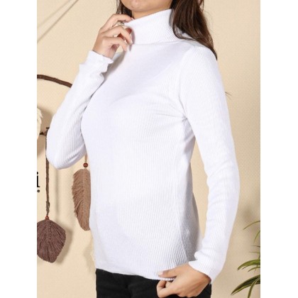 بلوزة جولف للنساء لون أبيض