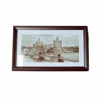 برواز اطار خشب لون بني حجم 20.5×33 سم