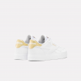 Reebok Womens' Court Advance Bold Shoes - حذاء ريبوك كورت ادفانس بولد للنساء لون أبيض