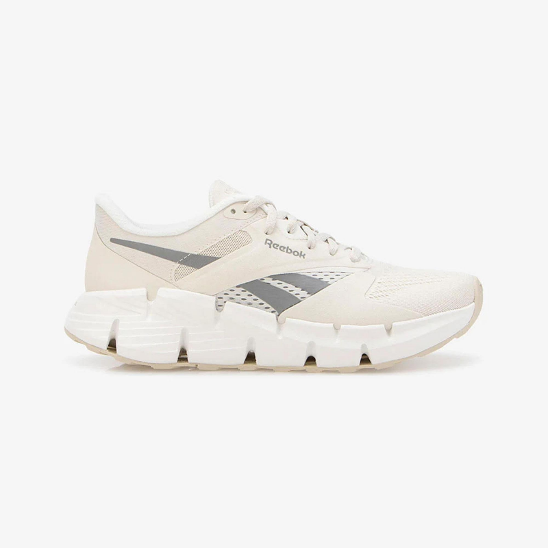 Reebok Womens' Zig Dynamica 5 Shoes - حذاء ريبوك زيج دايناميكا 5 للنساء لون طحيني وبرتقالي