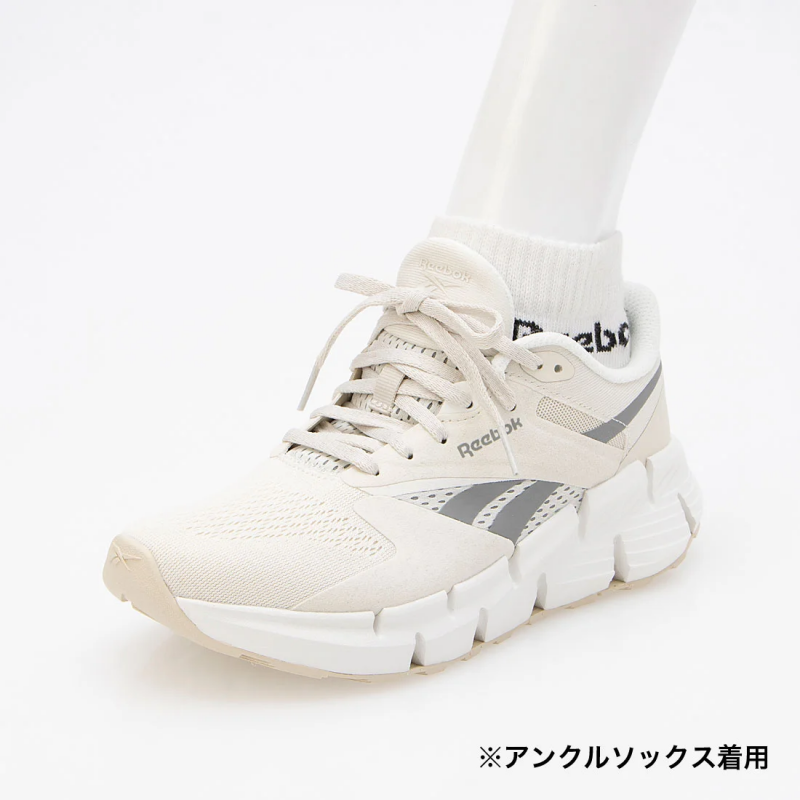 Reebok Womens' Zig Dynamica 5 Shoes - حذاء ريبوك زيج دايناميكا 5 للنساء لون طحيني وبرتقالي