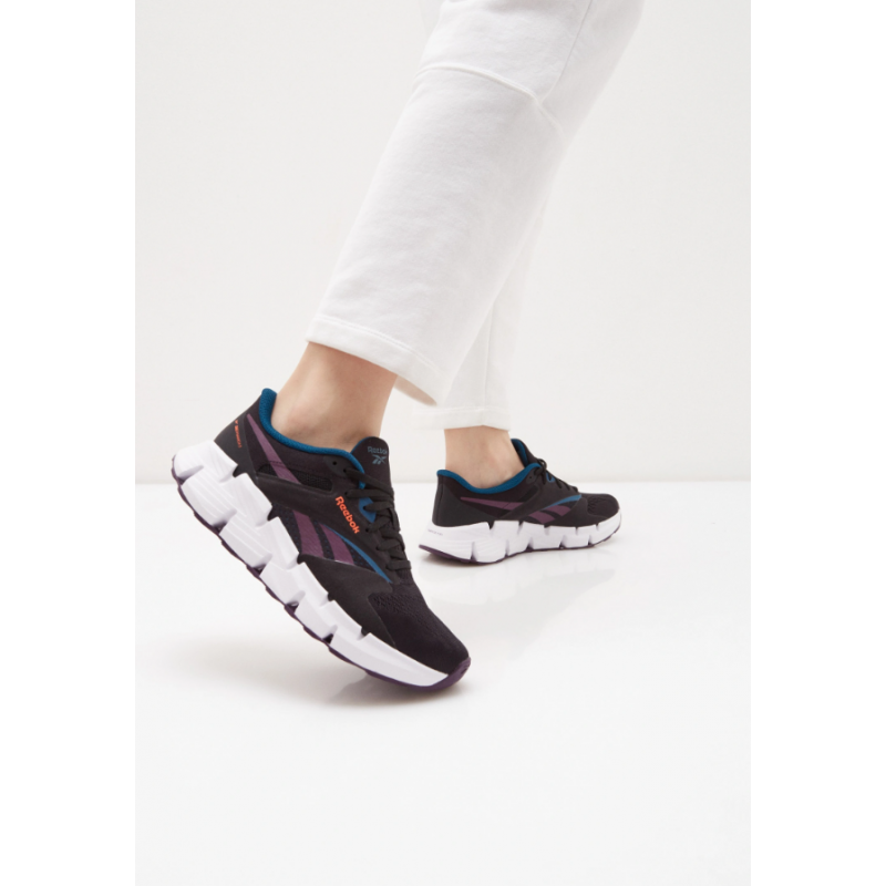 Reebok Womens' Zig Dynamica 5 Shoes - حذاء ريبوك زيج دايناميكا 5 للنساء لون أسود ونعل ابيض