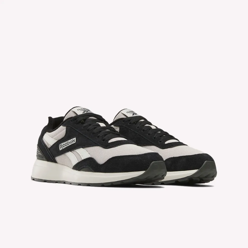 Reebok Mens' GL1100 Shoes - حذاء ريبوك جي ال 1100 للرجال لون أسود وبيج