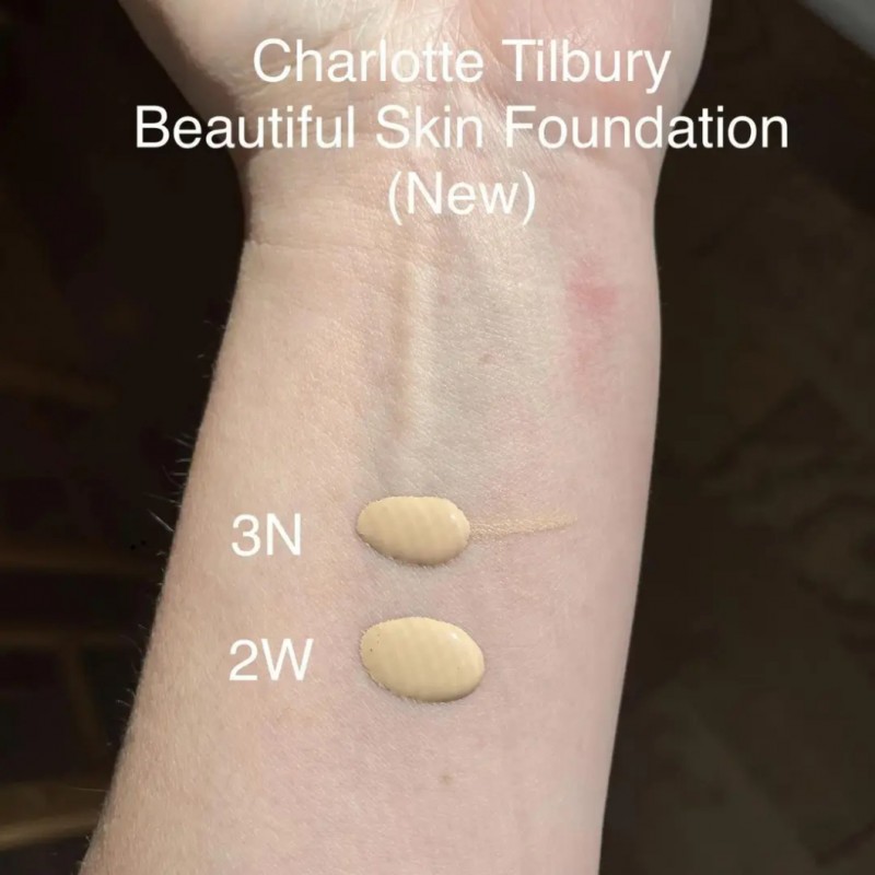 Charlotte Tilbury Charlotte's Beautiful Skin Foundation (30ml, 2 Warm) - كريم أساس لبشرة مثالية من شارلوت تيلبري درجة 2 Warm (30 مل )