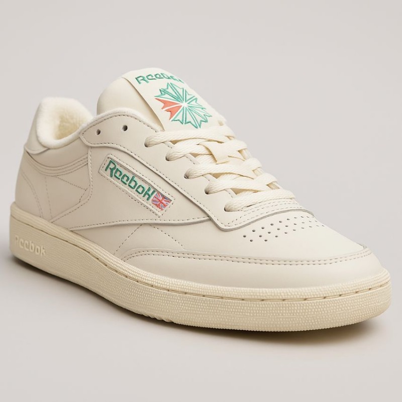 Reebok Unisex' Club C 85 Vintage Shoes - Chalk- حذاء ريبوك كلوب سي 85 فانتيج للجنسين لون أبيض طحيني