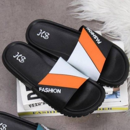 شبشب رجالي لون أسود مخطط