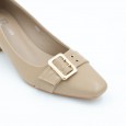 حذاء كعب متوسط نسائي بتصميم كلاسيكي مع احزمه مزخرفه لون بيج