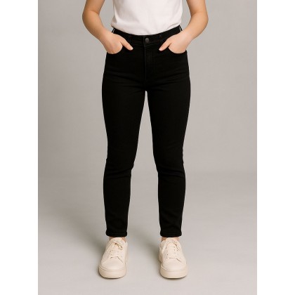 بنطال جينز للنساء لون أسود