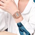 ساعة رقمية للصبايا - إضاءة LED حزام من الستانلس ستيل الأنيق - موديل F91W - لون زهري