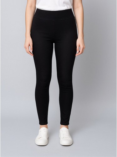 بنطال جينز سكيني للنساء لون أسود