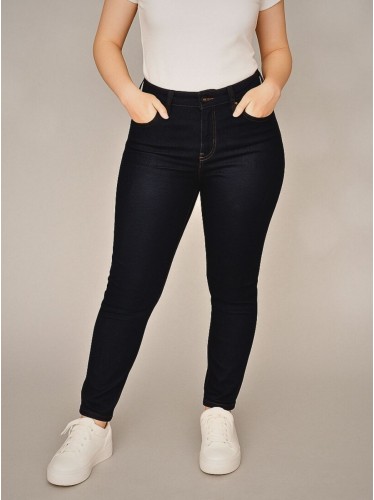 بنطال جينز للنساء لون أزرق غامق