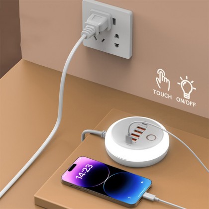 قاعدة شحن ذات 6 مداخل USB و PD - يعمل باللمس مع إضاءة LED - بقوة 50 واط - مثالي لشحن أجهزة متعددة في وقت واحد أثناء السفر.