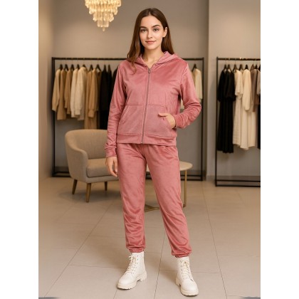 بجامة نسائية مُكونة من قطعتين لون زهري