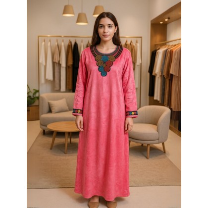 بجامة فرو نسائية مُكونة من قطعتين لون زهري غامق