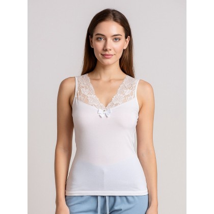 داخلي فانيلا شباح دانتيل بحمالات كتف عريضة للنساء لون أبيض