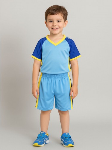 طقم رياضي (تيشيرت وشورت) للأطفال لون أزرق فاتح وكحلي وأصفر