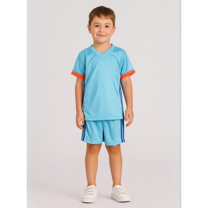 طقم رياضي (تيشيرت وشورت) للأطفال لون أزرق سماوي وكحلي