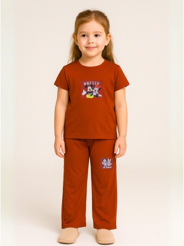 طقم بناتي قطعتين لون كرميدي بنطلون + تيشيرت