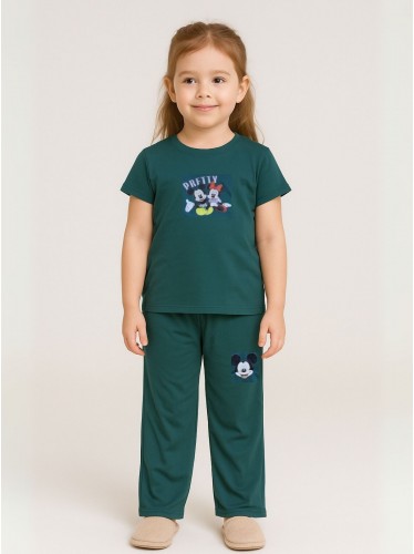 طقم بناتي قطعتين لون أخضر بنطلون + تيشيرت