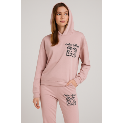 طقم رياضي خريفي لون زهري