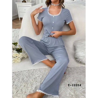 بيجامة صيفية للنساء قطعتين لون سكني