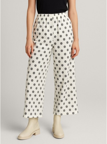 بنطال بيتي للنساء لون أبيض