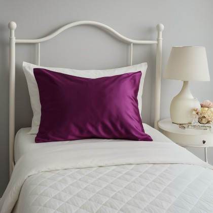 غطاء وسادة ستان لون بنفسجي