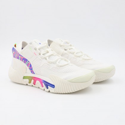 حذاء رياضي للرجال لون أبيض و بنفسجي