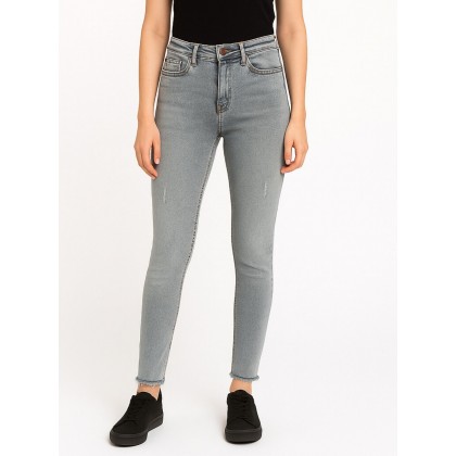 بنطال جينز للنساء لون رمادي