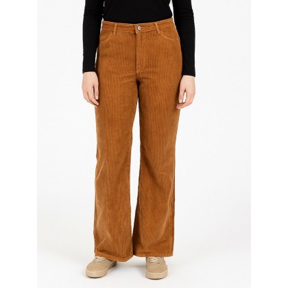 بنطال مخمل للنساء لون كموني