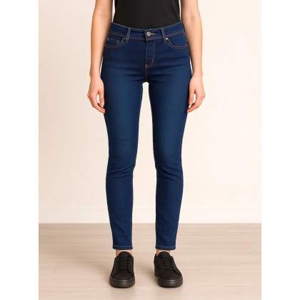 بنطال جينز للنساء لون أزرق غامق