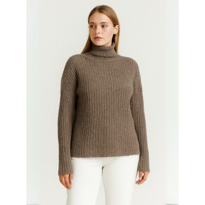 بلوزة صوف للنساء لون بني