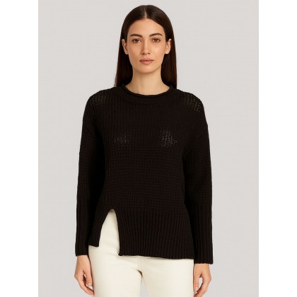 بلوزة صوف للنساء لون أسود