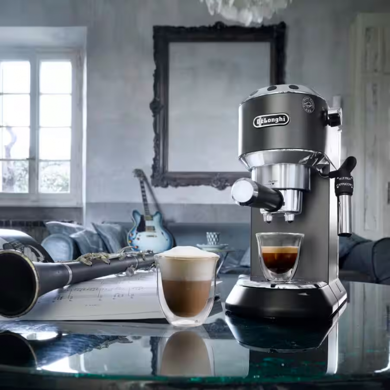 مكينة قهوة من Delonghi لون أسود 1350 واط Dedica Style manual coffee maker EC685.BK