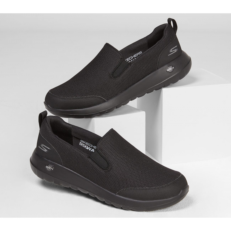 Skechers Men's GOwalk Max - Clinched Shoes