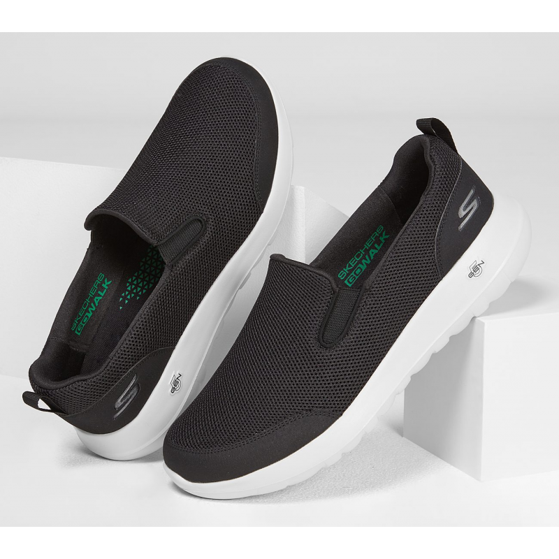 Skechers Men's GOwalk Max - Clinched Shoes