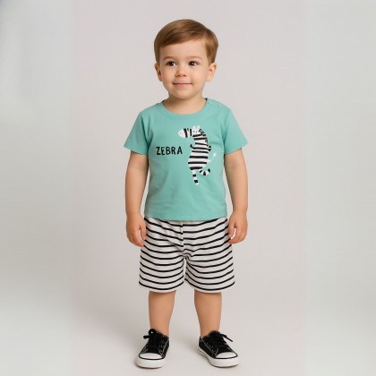 طقم قطعتين بأكمام قصيرة مع شورت للأطفال لون أخضر