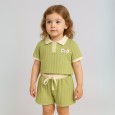 طقم قطعتين بأكمام قصيرة مع شورت للأطفال لون أخضر