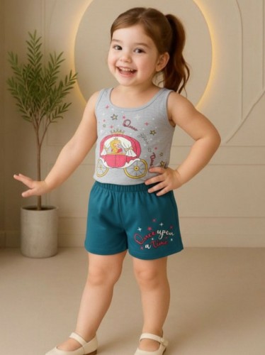 طقم أطفال قطعتين شورت + تيشيريت