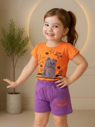 طقم أطفال قطعتين شورت + تيشيريت